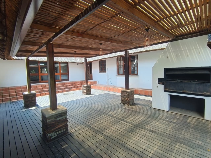 5 Bedroom Property for Sale in Cashan North West